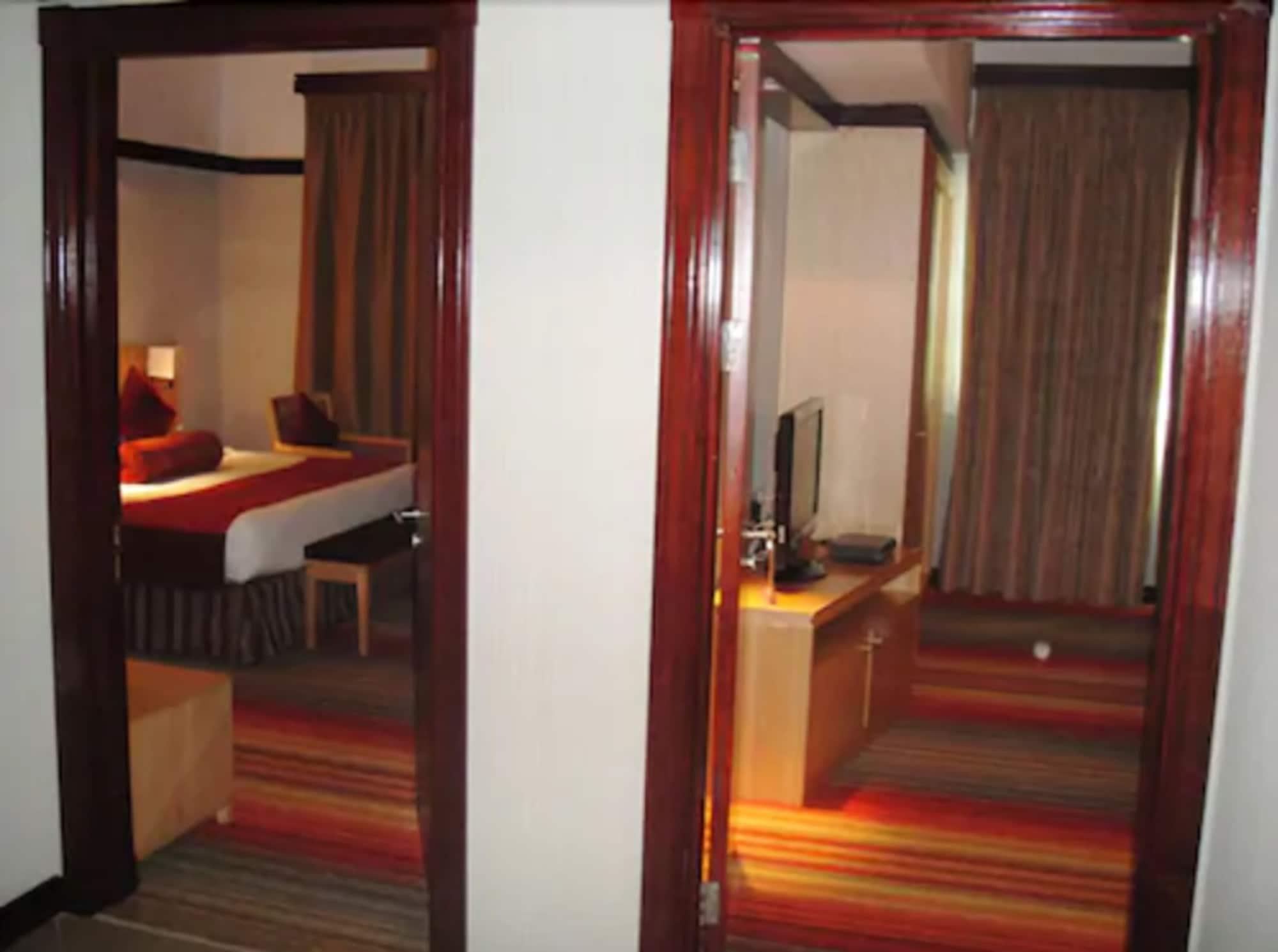 L'Arabia Hotel Apartments Абу Даби Екстериор снимка