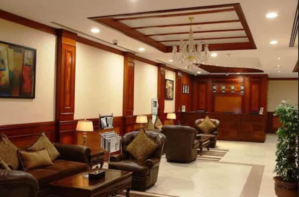 L'Arabia Hotel Apartments Абу Даби Интериор снимка